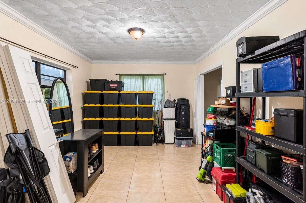 710 NE 142nd St , North Miami, FL 33161 Photo