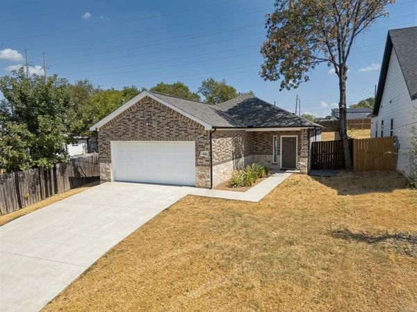 612 S Moore Street, Dallas, TX 75203