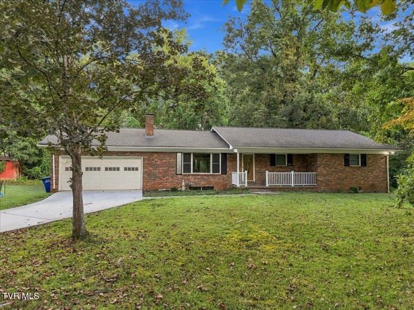 144 West Highway 25-70, Dandridge, TN 37725