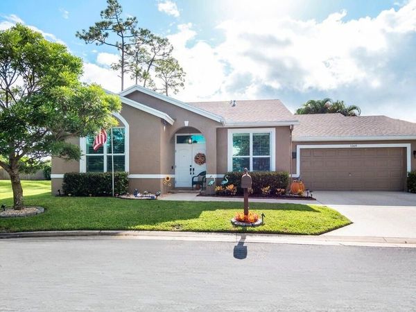 1169 MOURNING DOVE Lane, Wellington, FL 33414