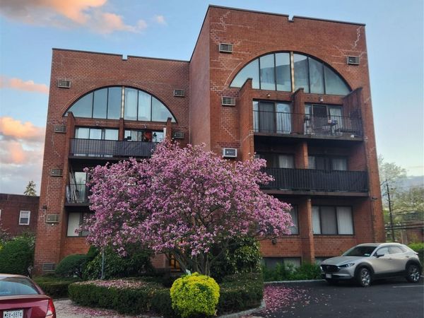84-62 Austin Street , Unit C3, Kew Gardens, NY 11415