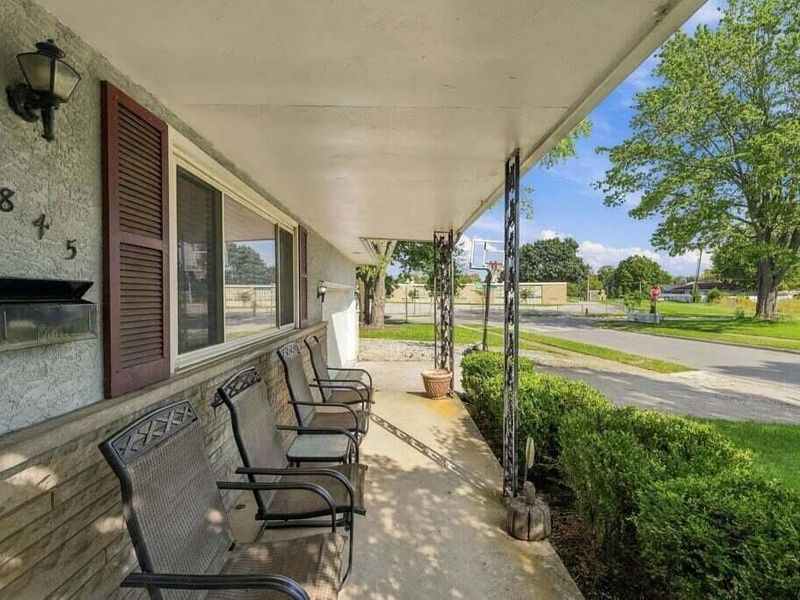 4845 Valley Forge Drive, Columbus, OH 43229 Photo 3