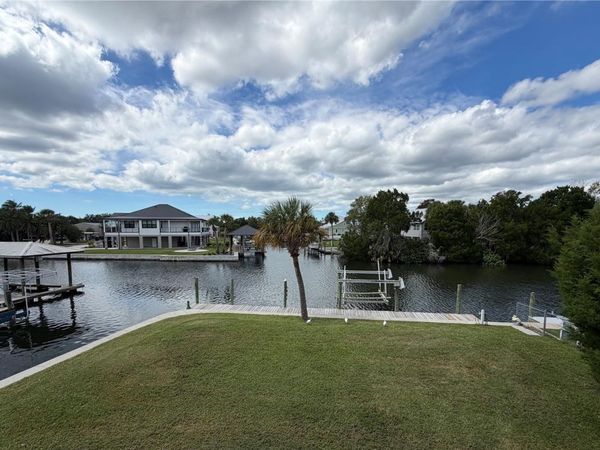 1610 NW 20TH AVENUE, CRYSTAL RIVER, FL 34428
