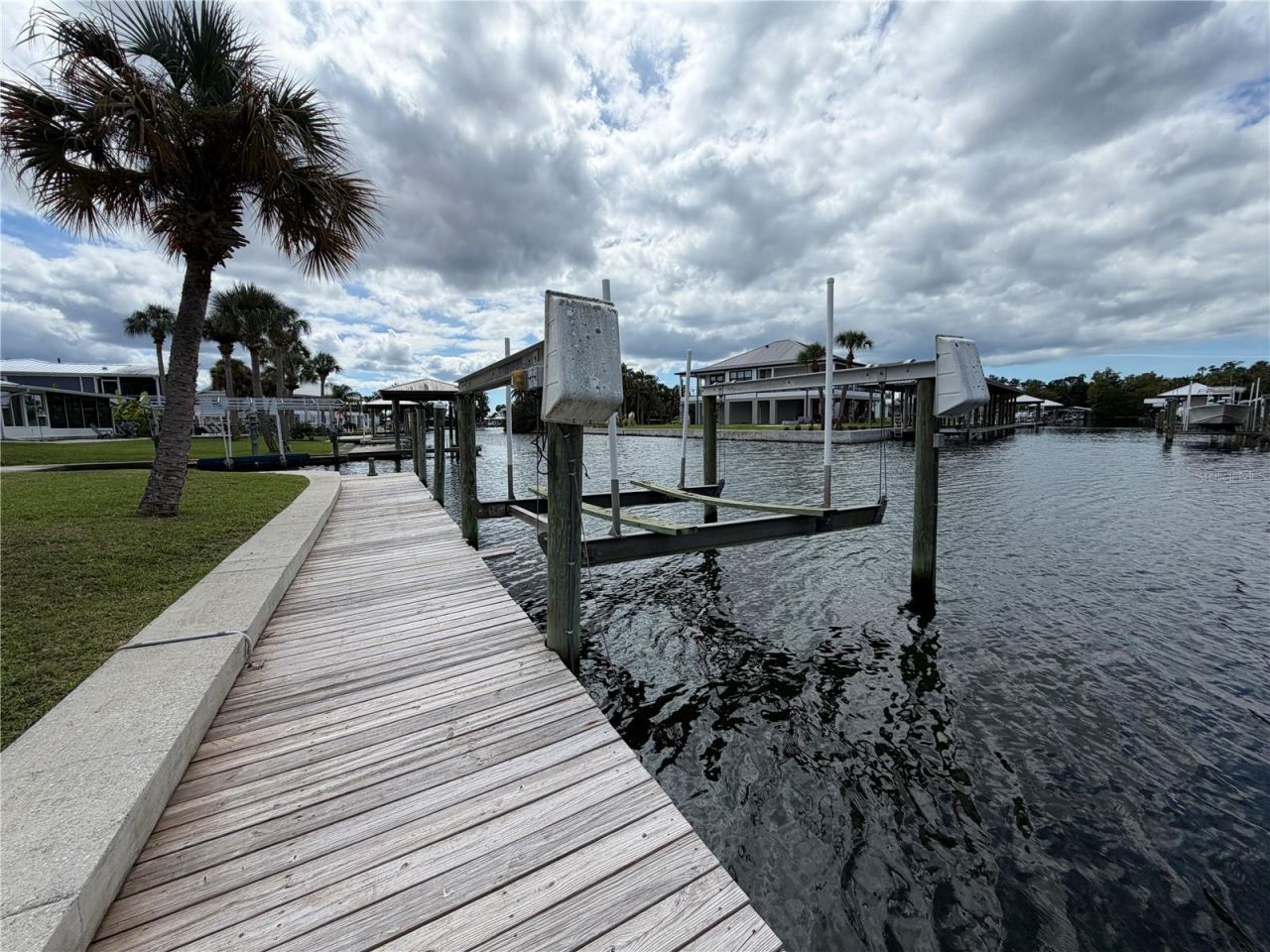 1610 NW 20th Avenue, Crystal River, FL 34428 Photo