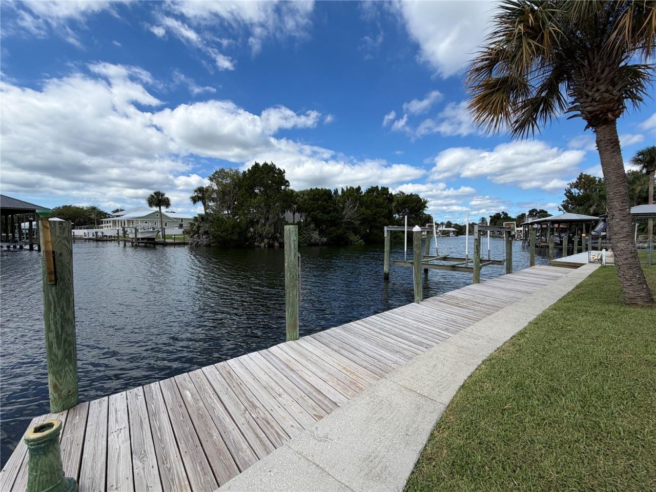 1610 NW 20th Avenue, Crystal River, FL 34428 Photo