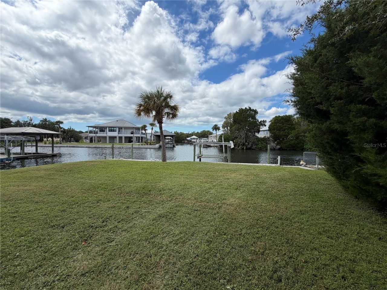 1610 NW 20th Avenue, Crystal River, FL 34428 Photo