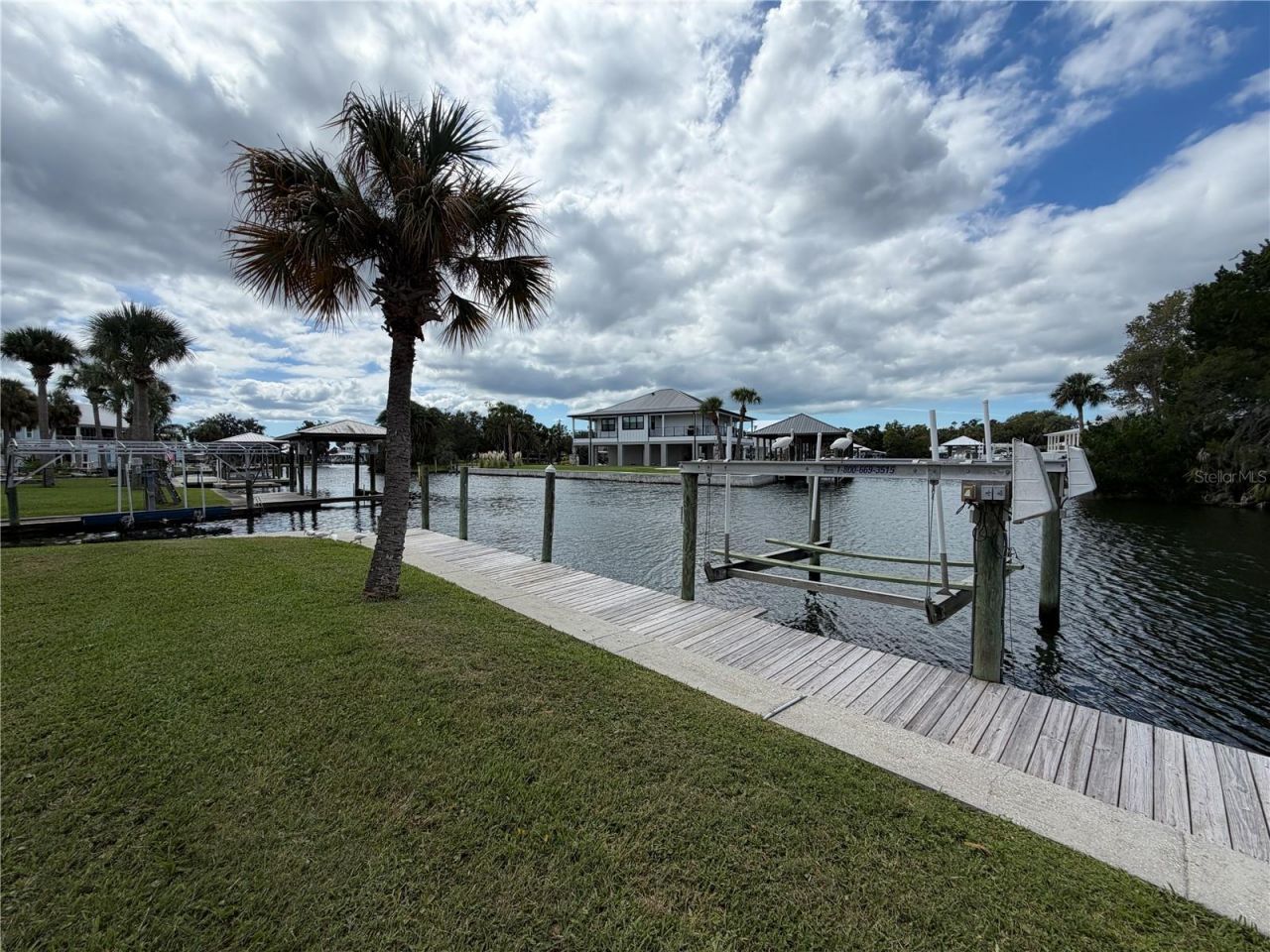 1610 NW 20th Avenue, Crystal River, FL 34428 Photo