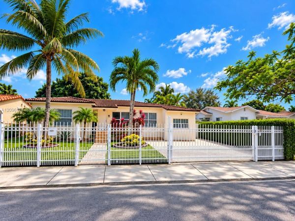 3884 NW 2nd St, Unit 1, Miami, FL 33126