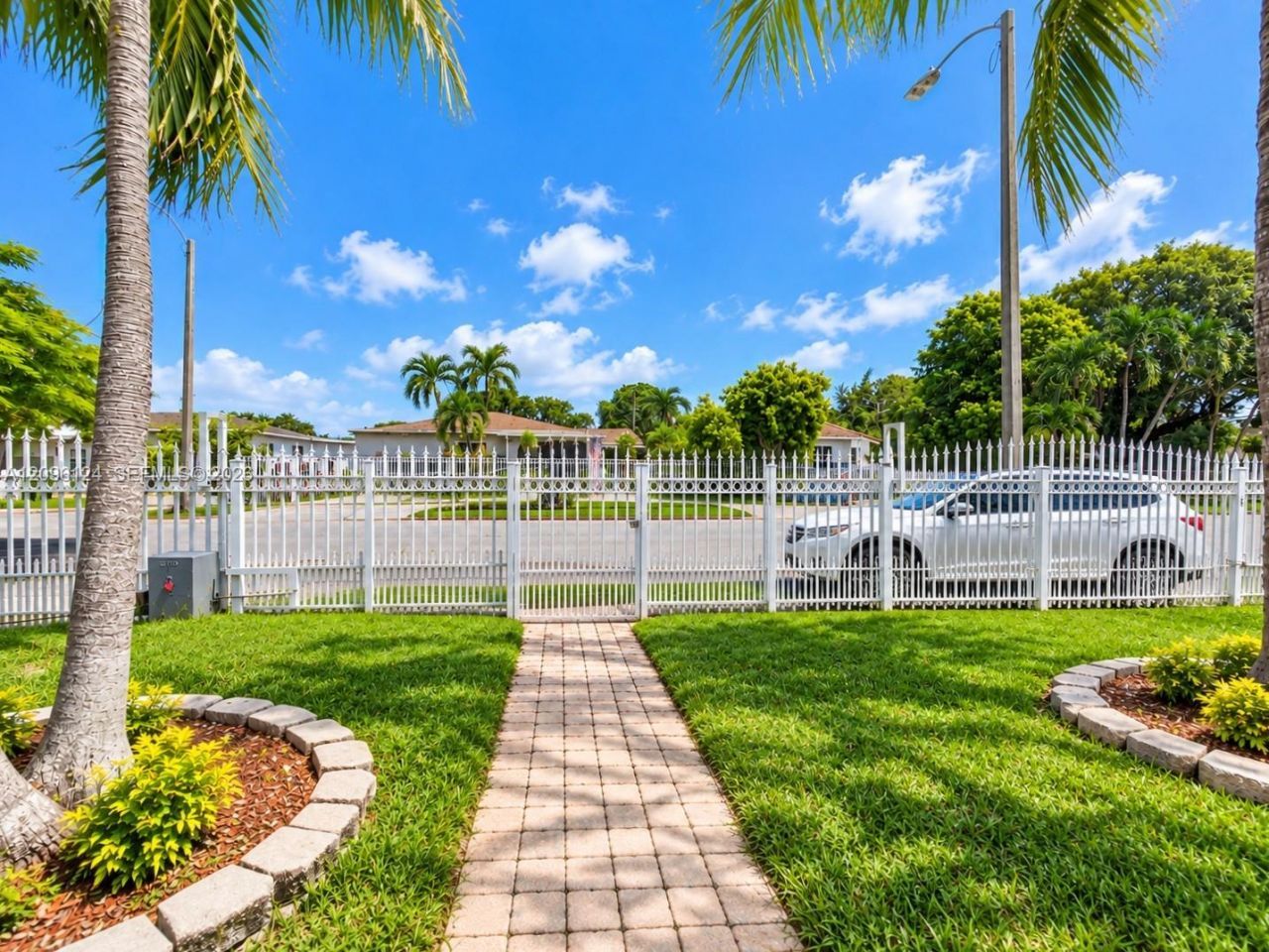 3884 NW 2nd St, Unit 1, Miami, FL 33126 Photo