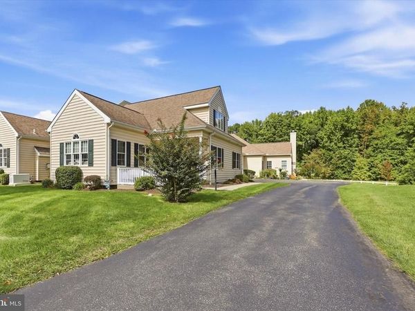 2106 HALF MILE POST N, GARNET VALLEY, PA 19060