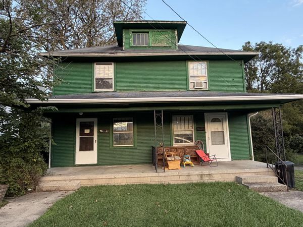 126 S Fostoria Avenue, Springfield, OH 45505