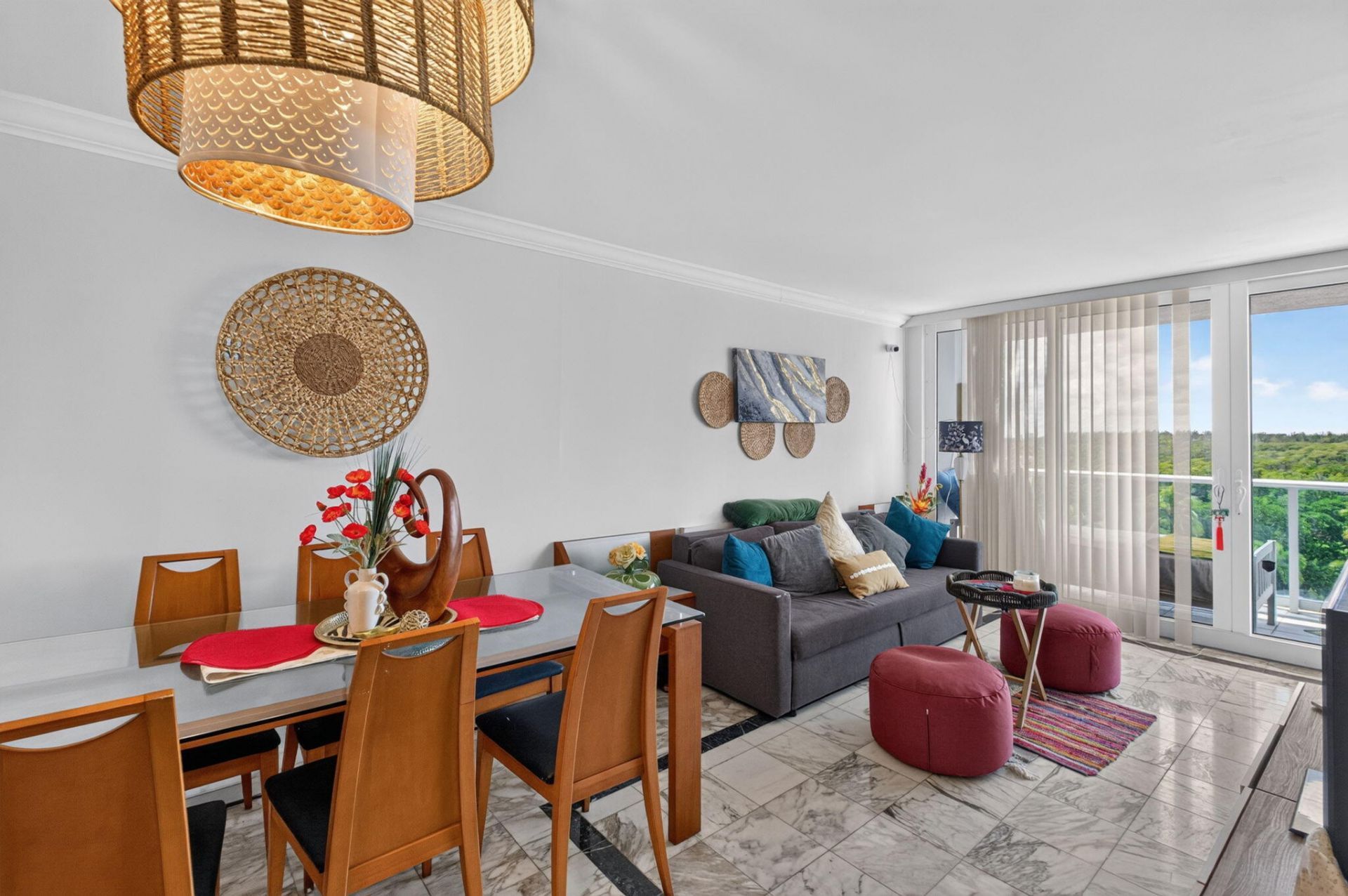 100 Bayview Drive, Unit 620, Sunny Isles Beach, FL 33160 Photo