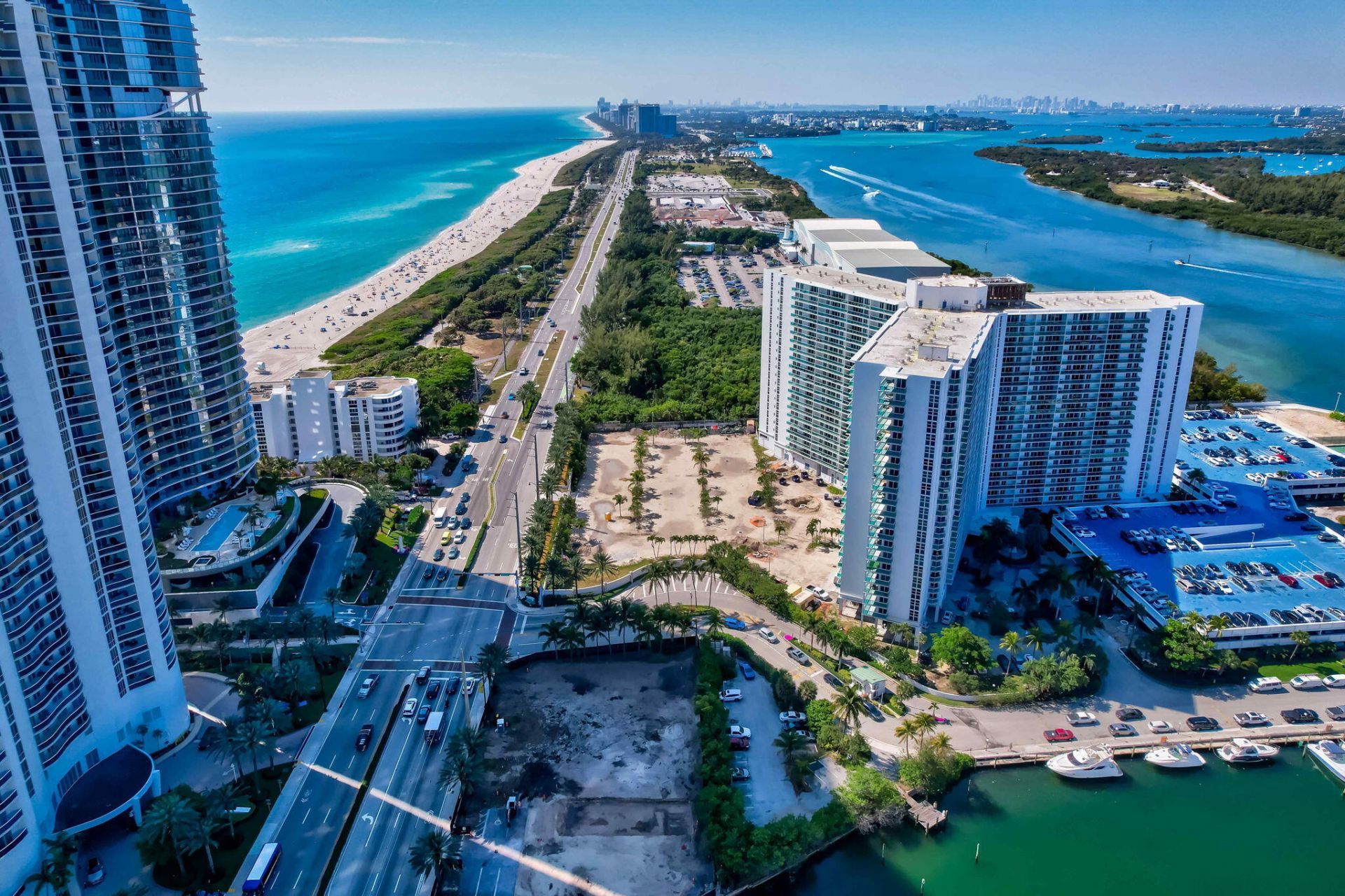 100 Bayview Drive, Unit 620, Sunny Isles Beach, FL 33160 Photo