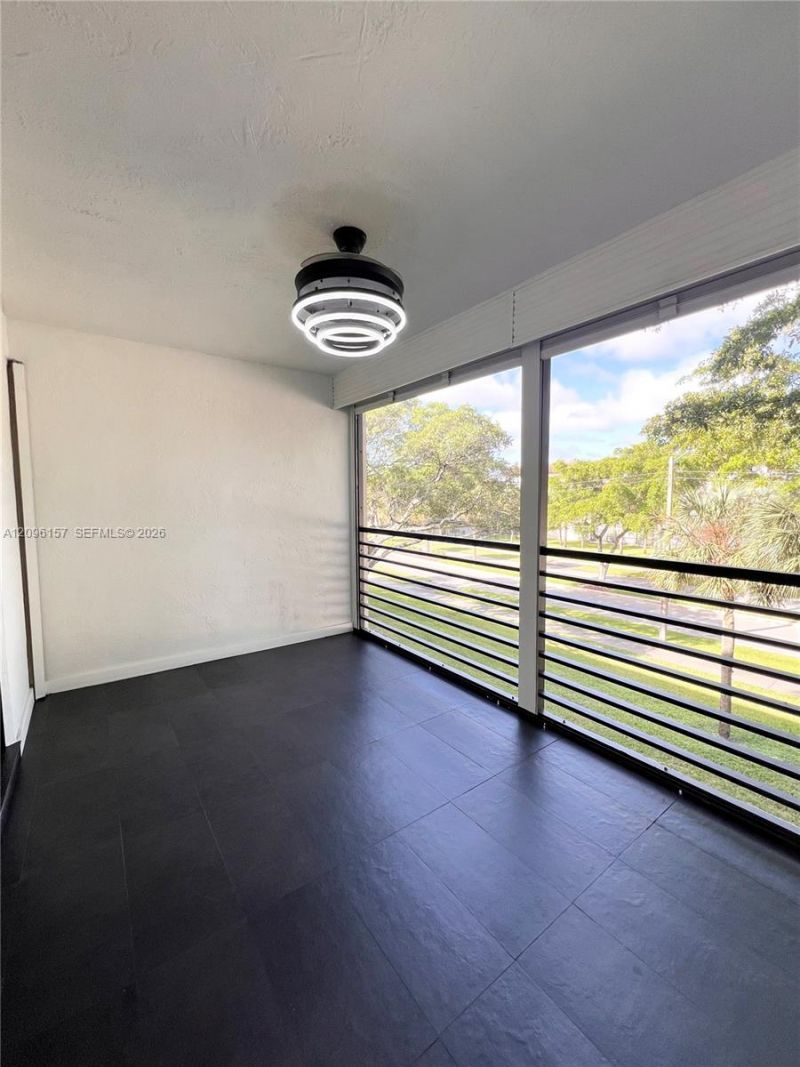 4940 E Sabal Palm Blvd , Unit 312, Tamarac, FL 33319 Photo