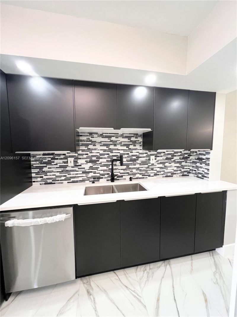 4940 E Sabal Palm Blvd , Unit 312, Tamarac, FL 33319 Photo