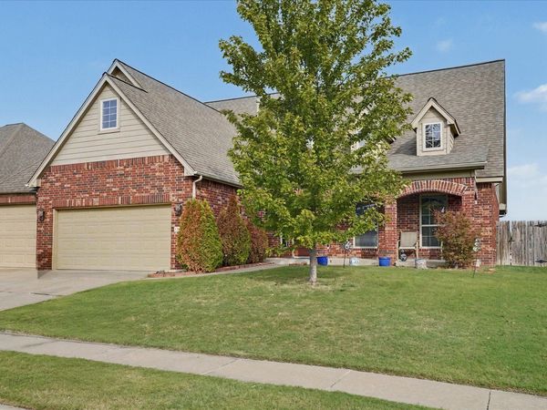 18709 E 42nd Street , Tulsa, OK 74134