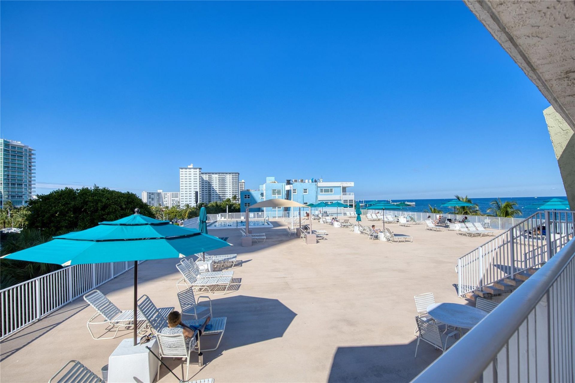 111 Briny Avenue, Unit 20-08, Pompano Beach, FL 33062 Photo