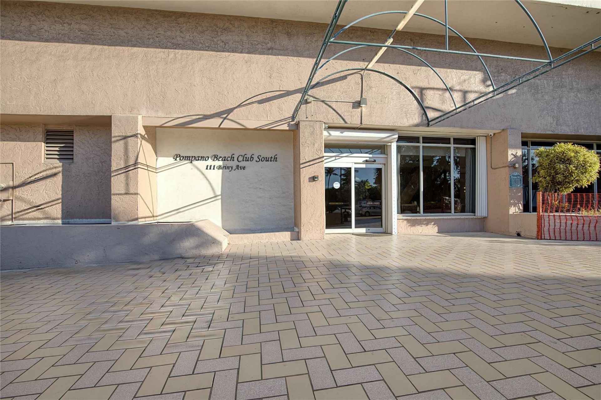 111 Briny Avenue, Unit 20-08, Pompano Beach, FL 33062 Photo