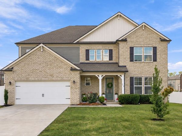 613 Davenport Dr , Murfreesboro, TN 37128