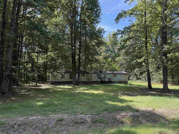 85 MAGNOLIA DR, Moscow, TN 38057