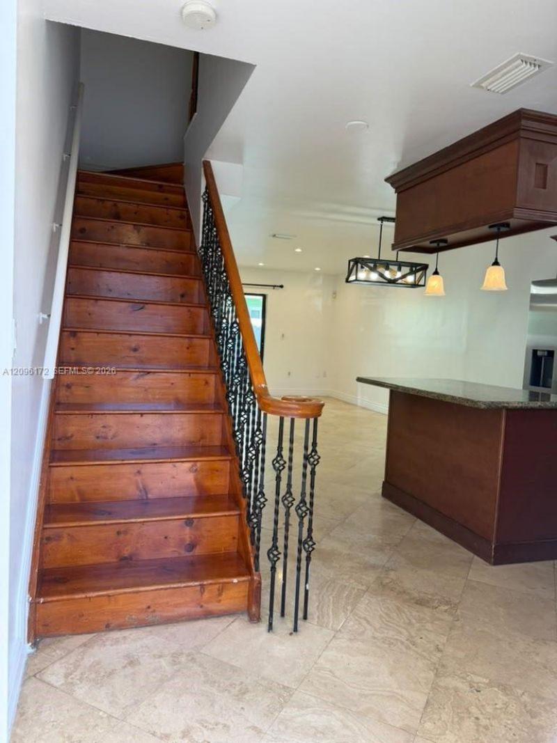2375 W 74th St , Unit 105-6, Hialeah, FL 33016 Photo