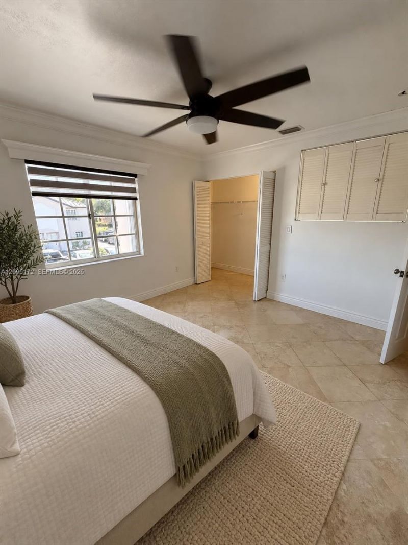2375 W 74th St , Unit 105-6, Hialeah, FL 33016 Photo