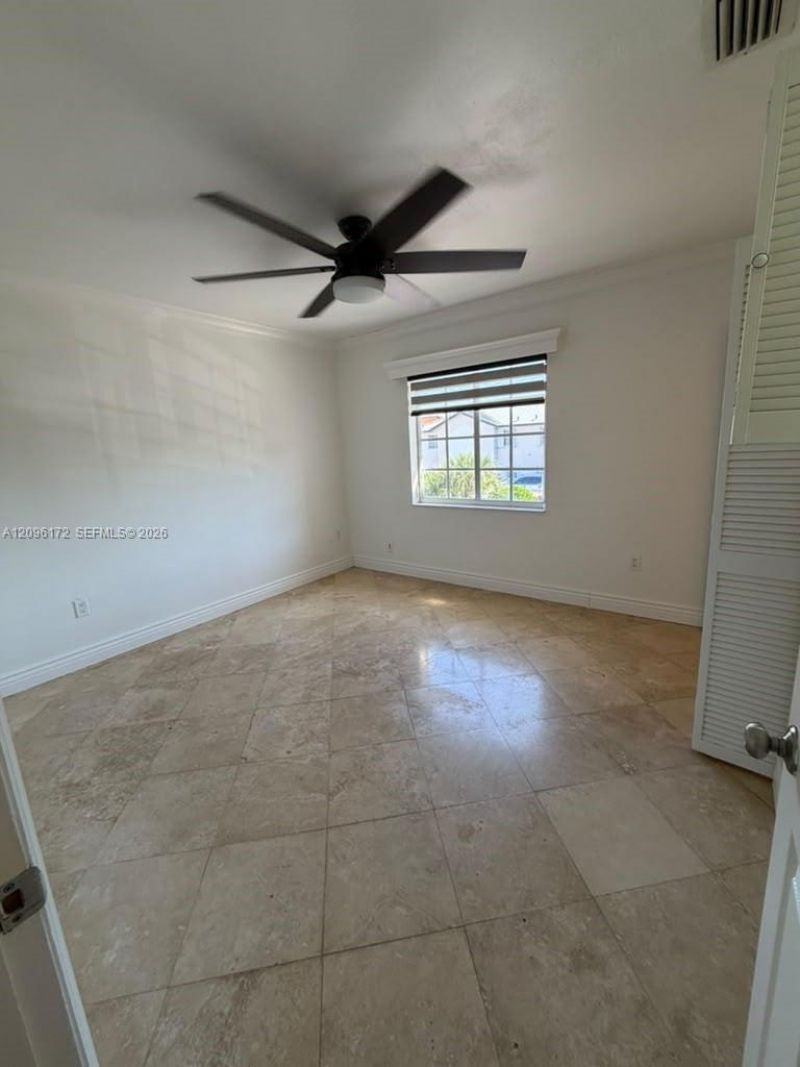 2375 W 74th St , Unit 105-6, Hialeah, FL 33016 Photo