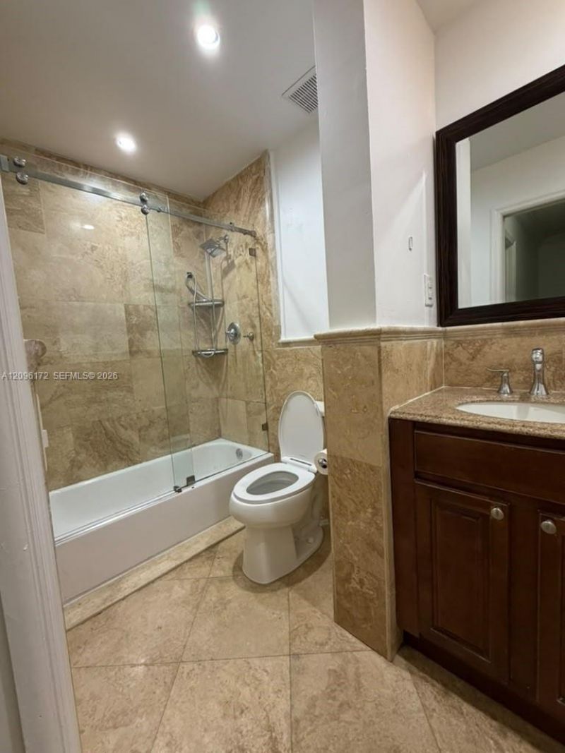 2375 W 74th St , Unit 105-6, Hialeah, FL 33016 Photo
