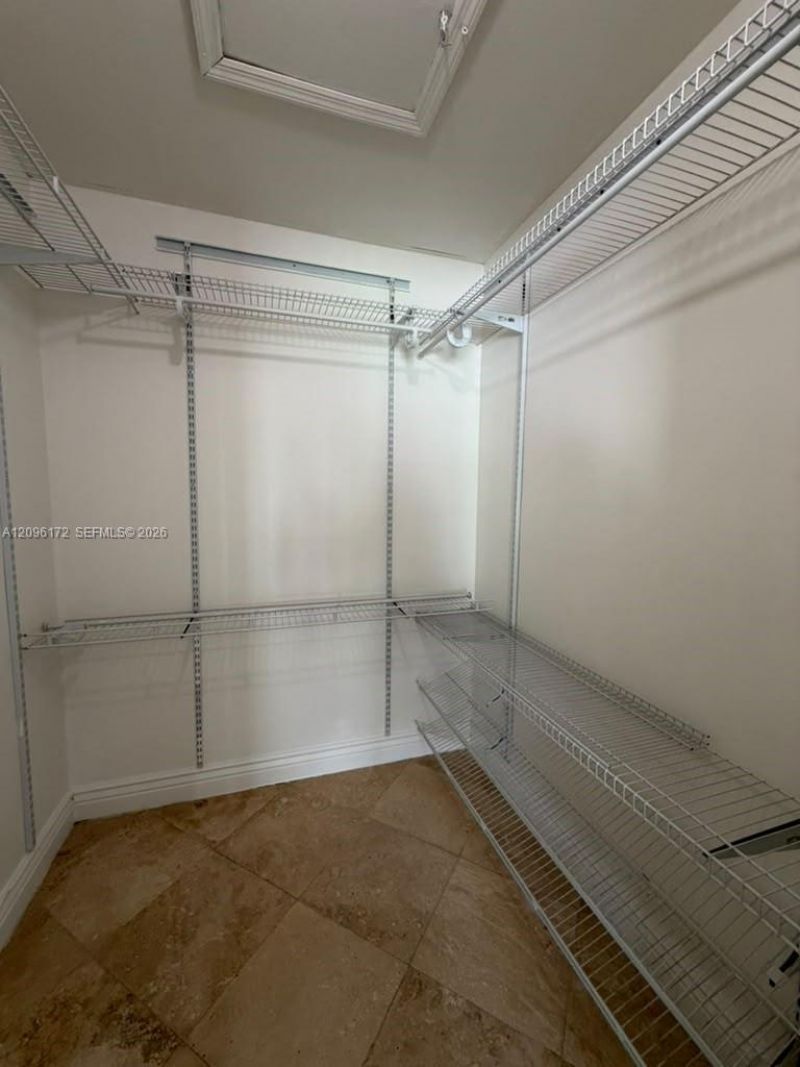 2375 W 74th St , Unit 105-6, Hialeah, FL 33016 Photo