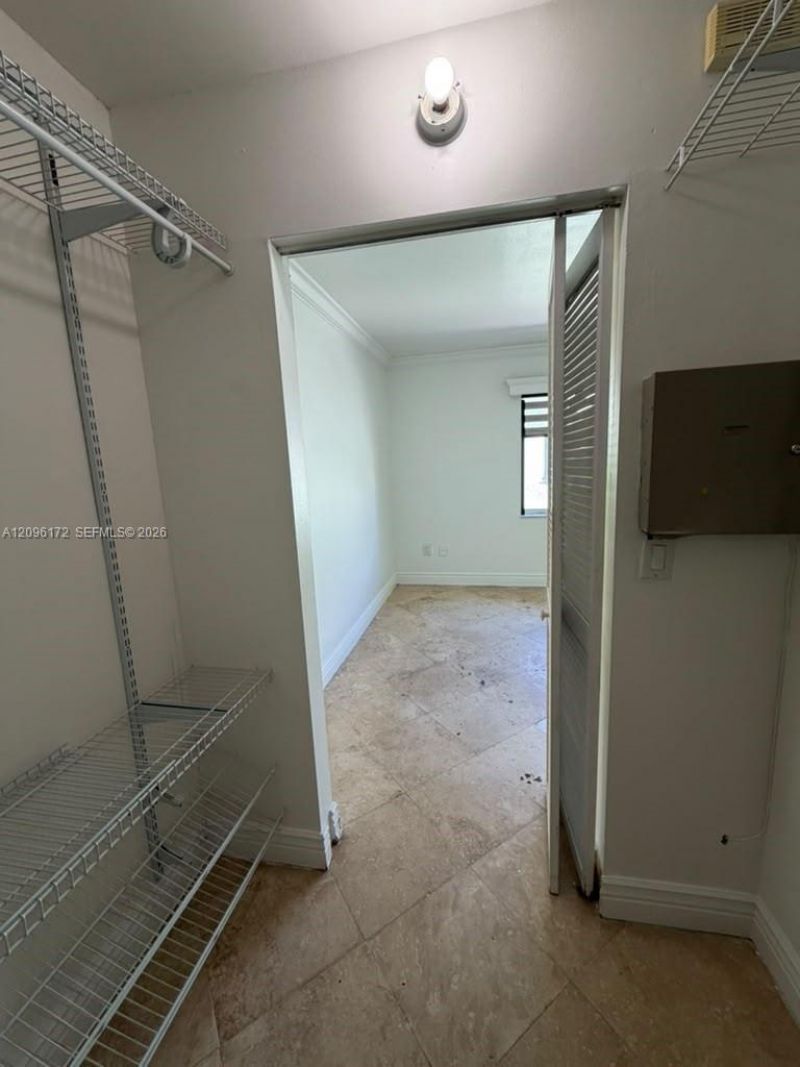 2375 W 74th St , Unit 105-6, Hialeah, FL 33016 Photo