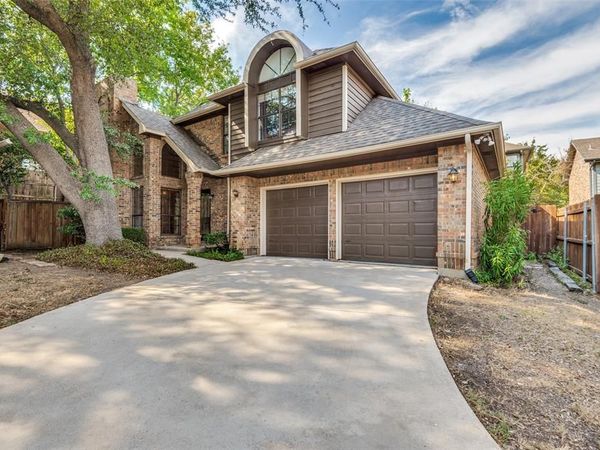 500 Saint Durney Court , Irving, TX 75038