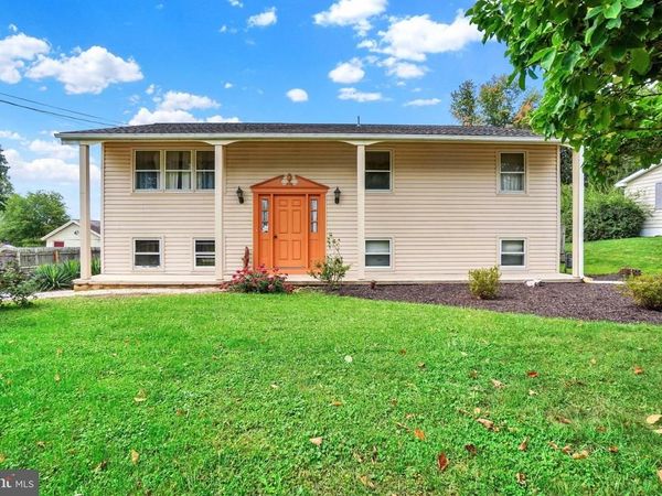 2140 DERRY, YORK, PA 17408