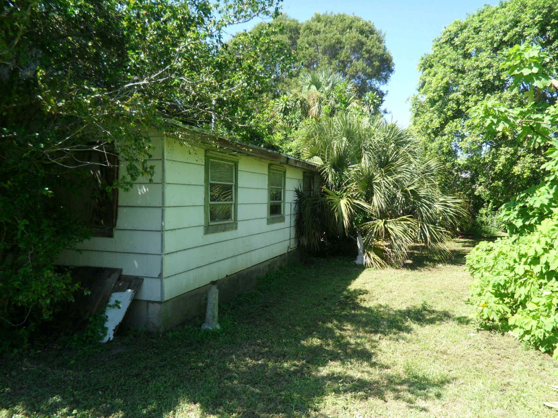 4639 Sunset Lane, West Palm Beach, FL 33415 Photo