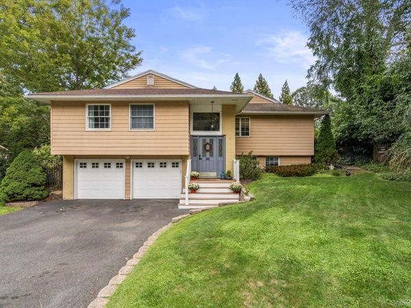 95 Patchogue Drive , Rocky Point, NY 11778