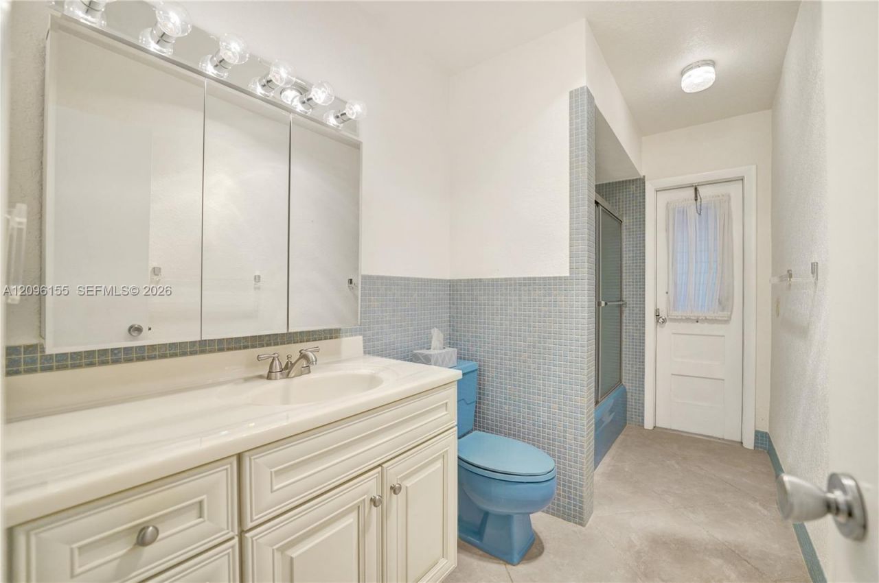 1731 NW 86th Ave, Pembroke Pines, FL 33024 Photo