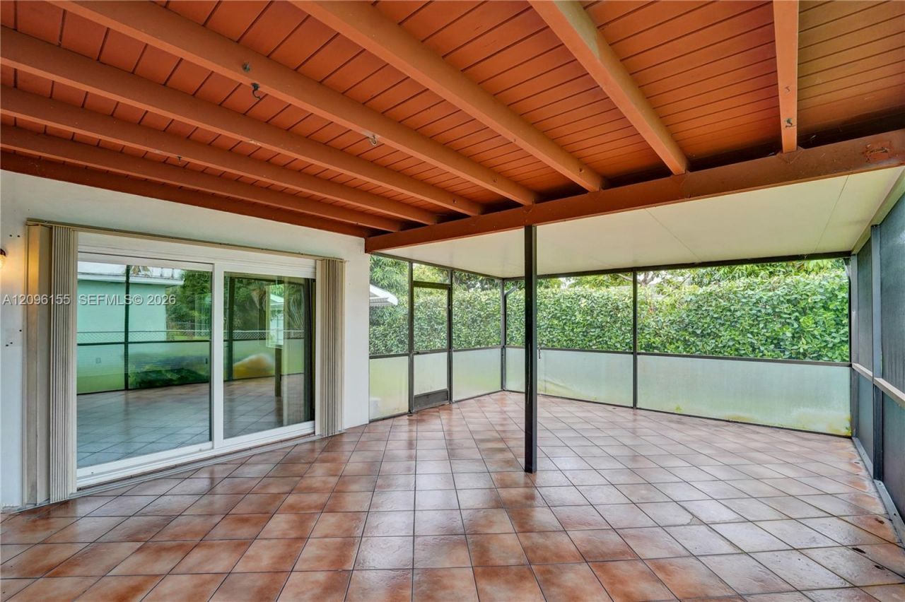 1731 NW 86th Ave, Pembroke Pines, FL 33024 Photo