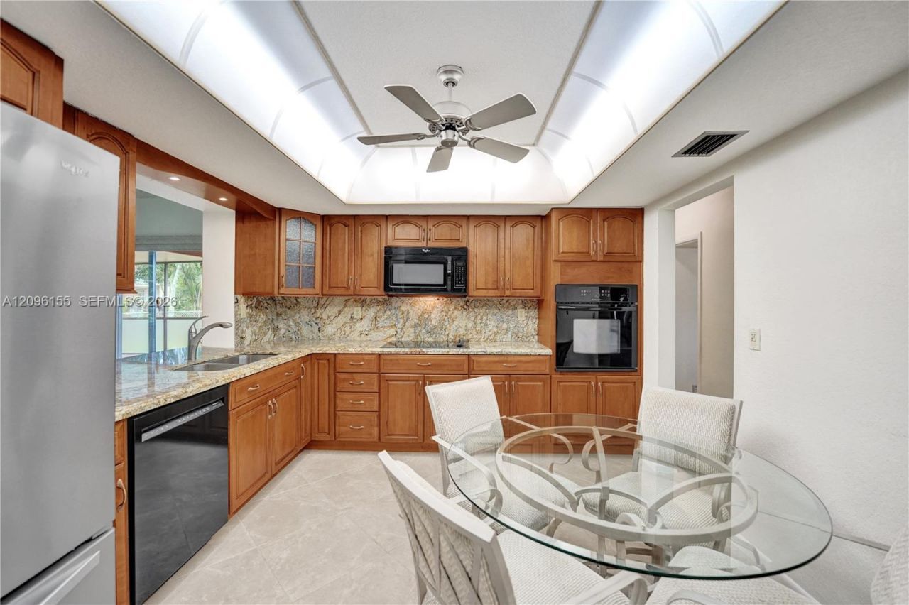 1731 NW 86th Ave, Pembroke Pines, FL 33024 Photo