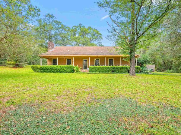 1906 Kathleen Ave, Cantonment, FL 32533