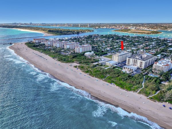 125 S OCEAN Avenue, Unit 304, Palm Beach Shores, FL 33404