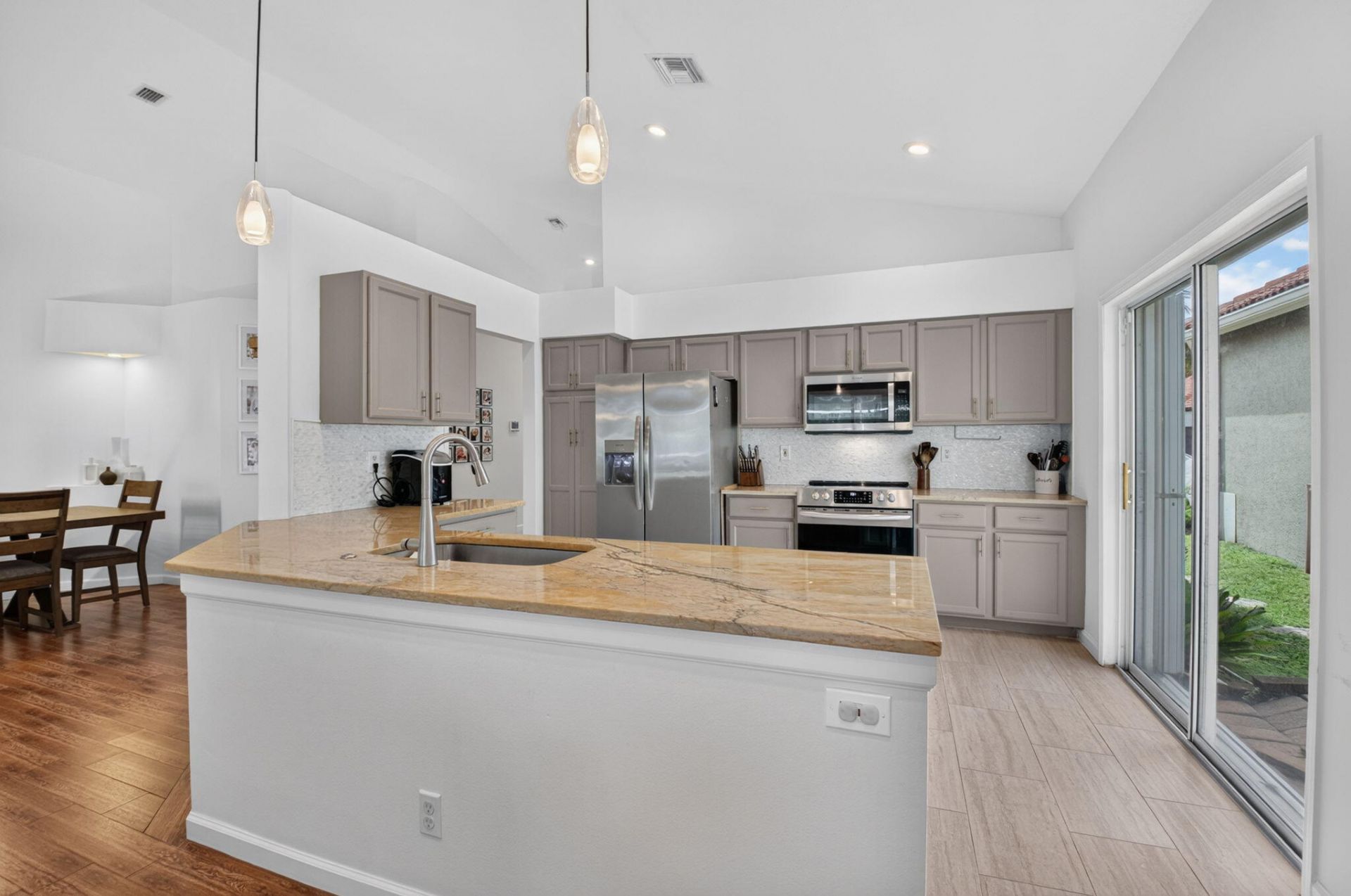 4819 Gateway Gardens Drive, Boynton Beach, FL 33436 Photo