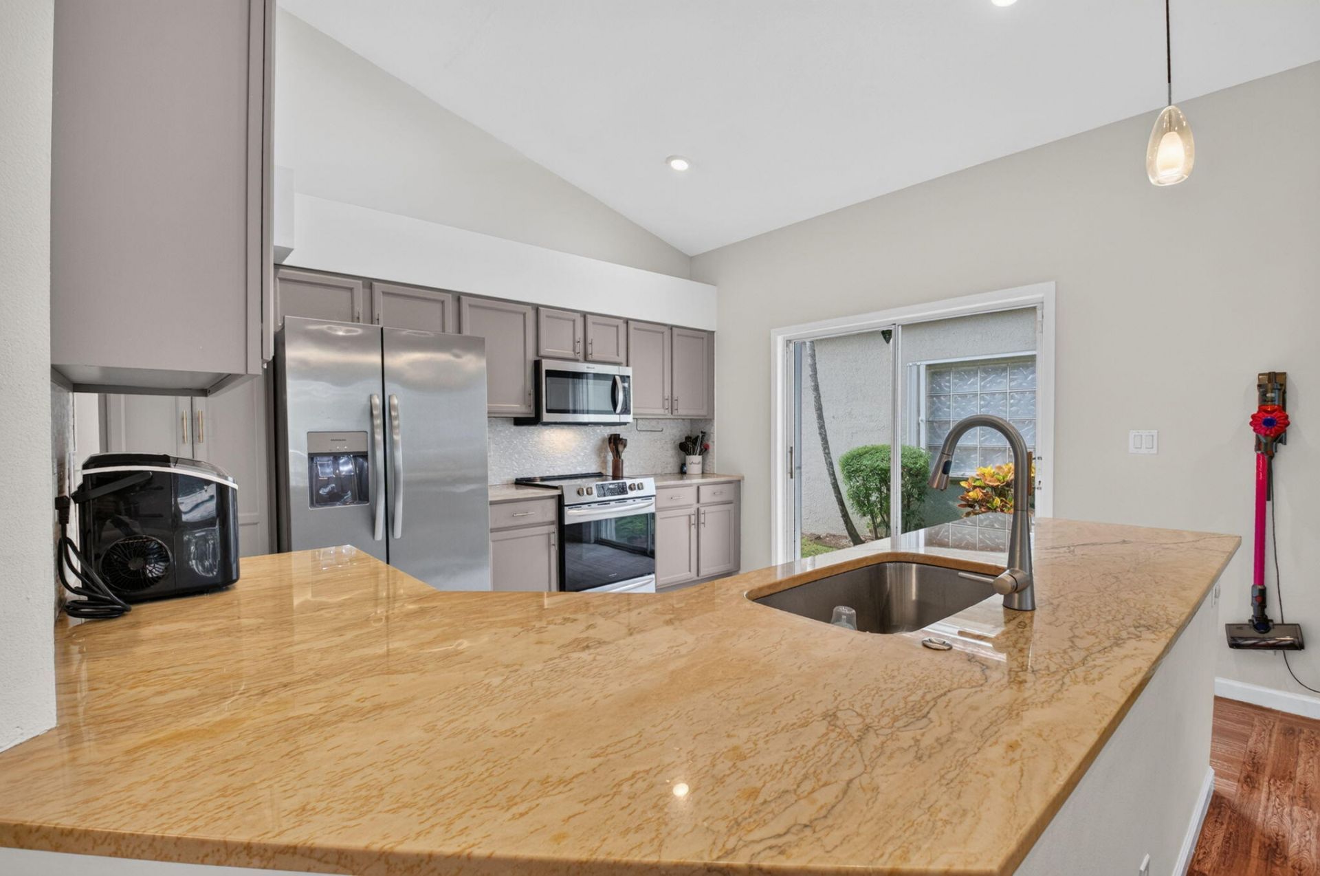 4819 Gateway Gardens Drive, Boynton Beach, FL 33436 Photo