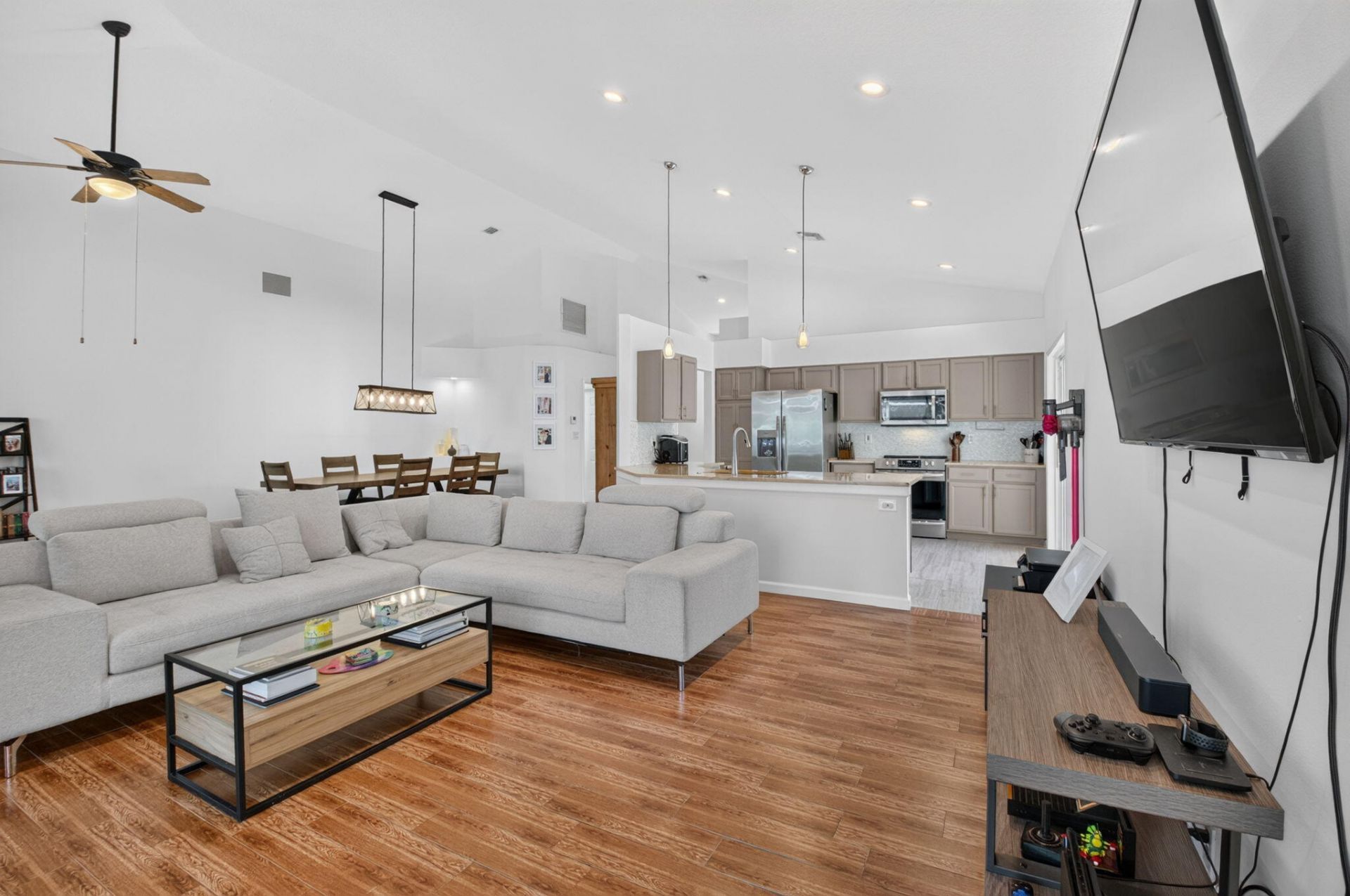 4819 Gateway Gardens Drive, Boynton Beach, FL 33436 Photo
