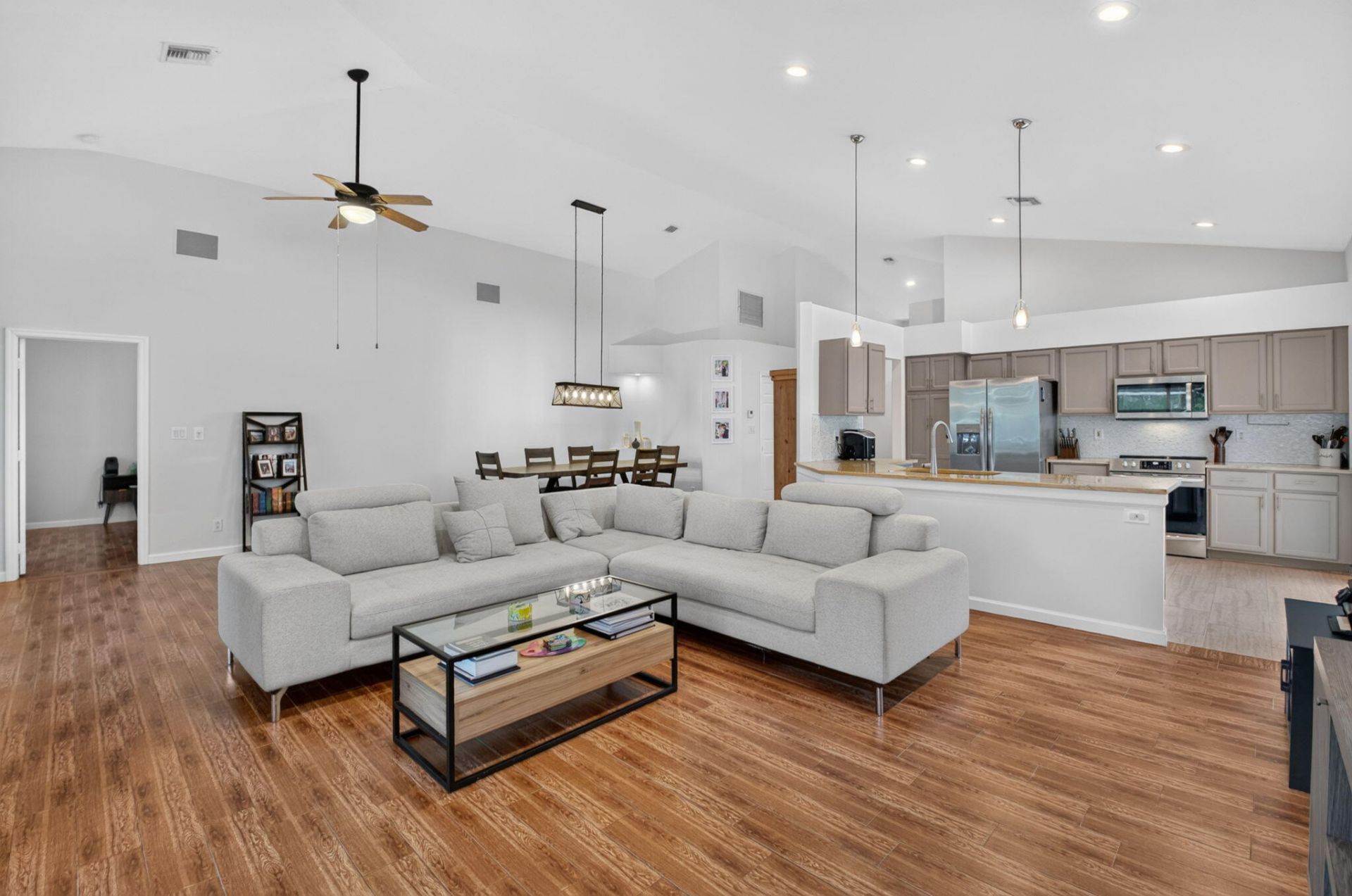 4819 Gateway Gardens Drive, Boynton Beach, FL 33436 Photo