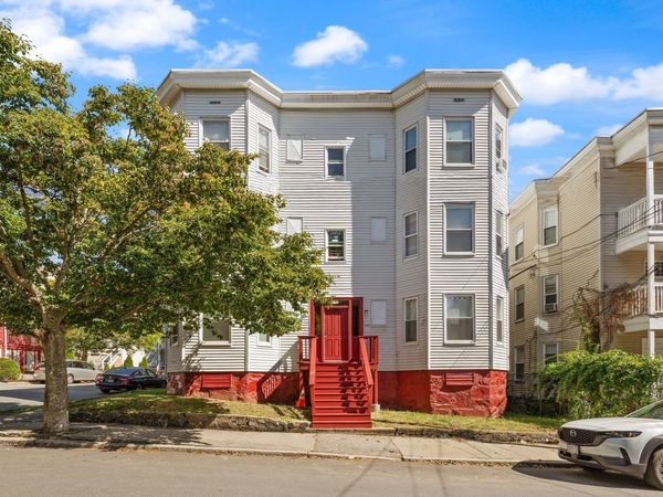 55 Rock Ave, Lynn, MA 01902