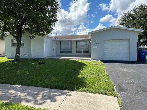 3608 Island Dr , Miramar, FL 33023