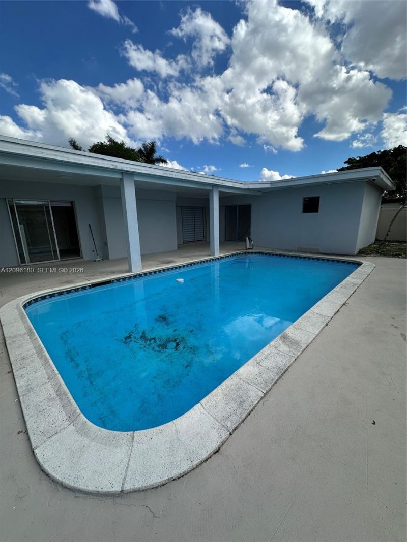 3608 Island Dr, Miramar, FL 33023 Photo