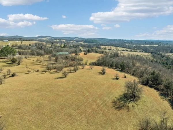 8009 Palmore Hollow Pvt Ln , Nolensville, TN 37135