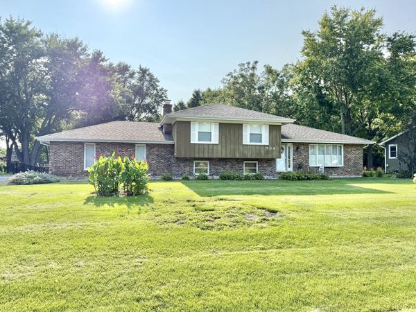11S534 Whittington Lane , Naperville, IL 60564