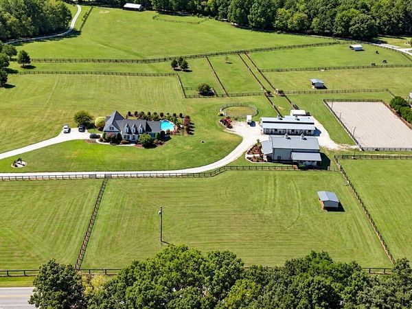 100/102 Sky Way, Youngsville, NC 27596