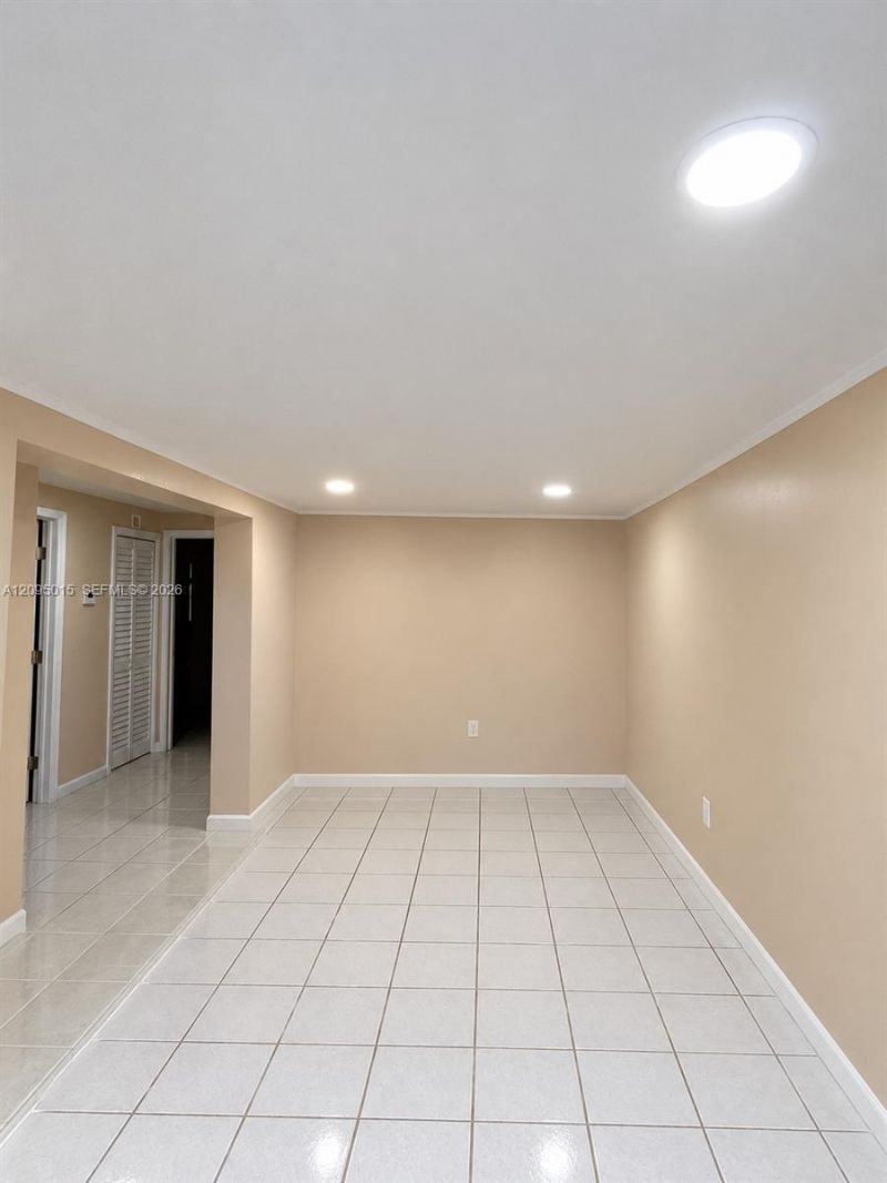 4596 E 8th Ct , Hialeah, FL 33013 Photo